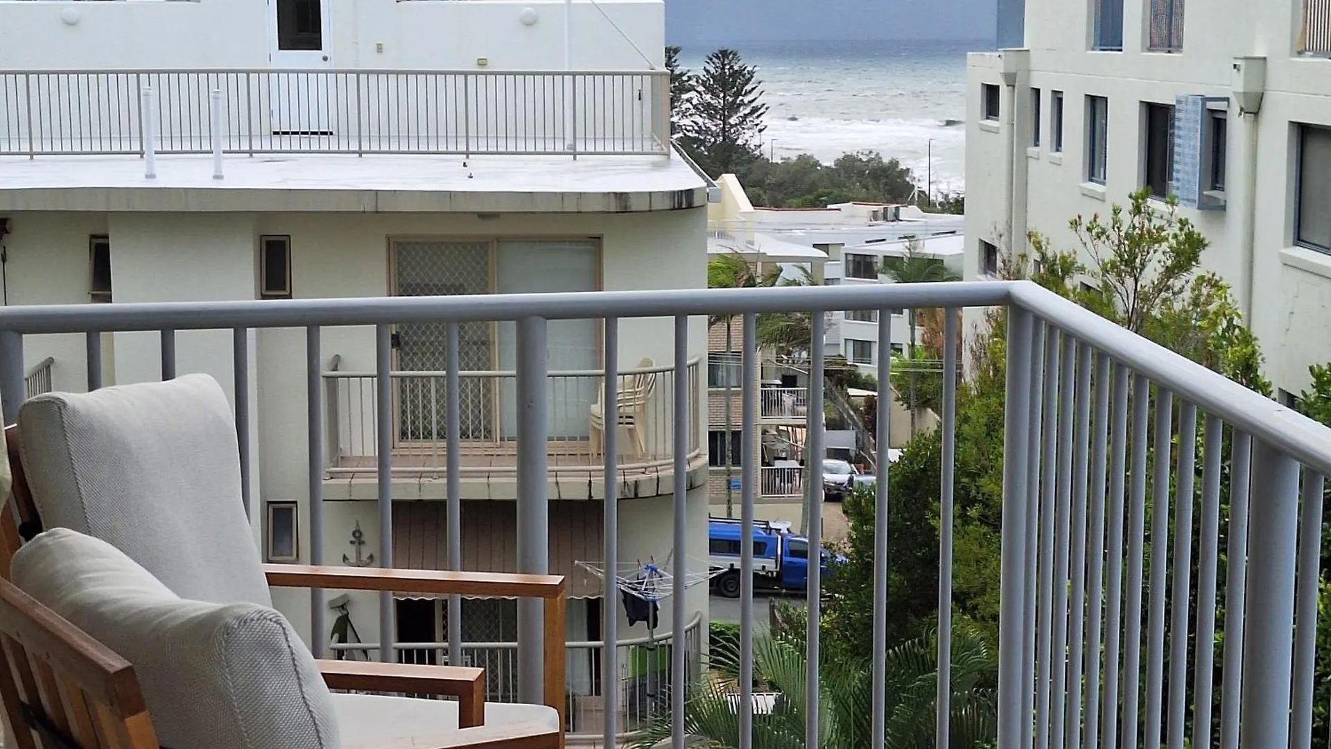 Kings Beachside Escape Spacious Apartment Centrally Located Caloundra 0*,